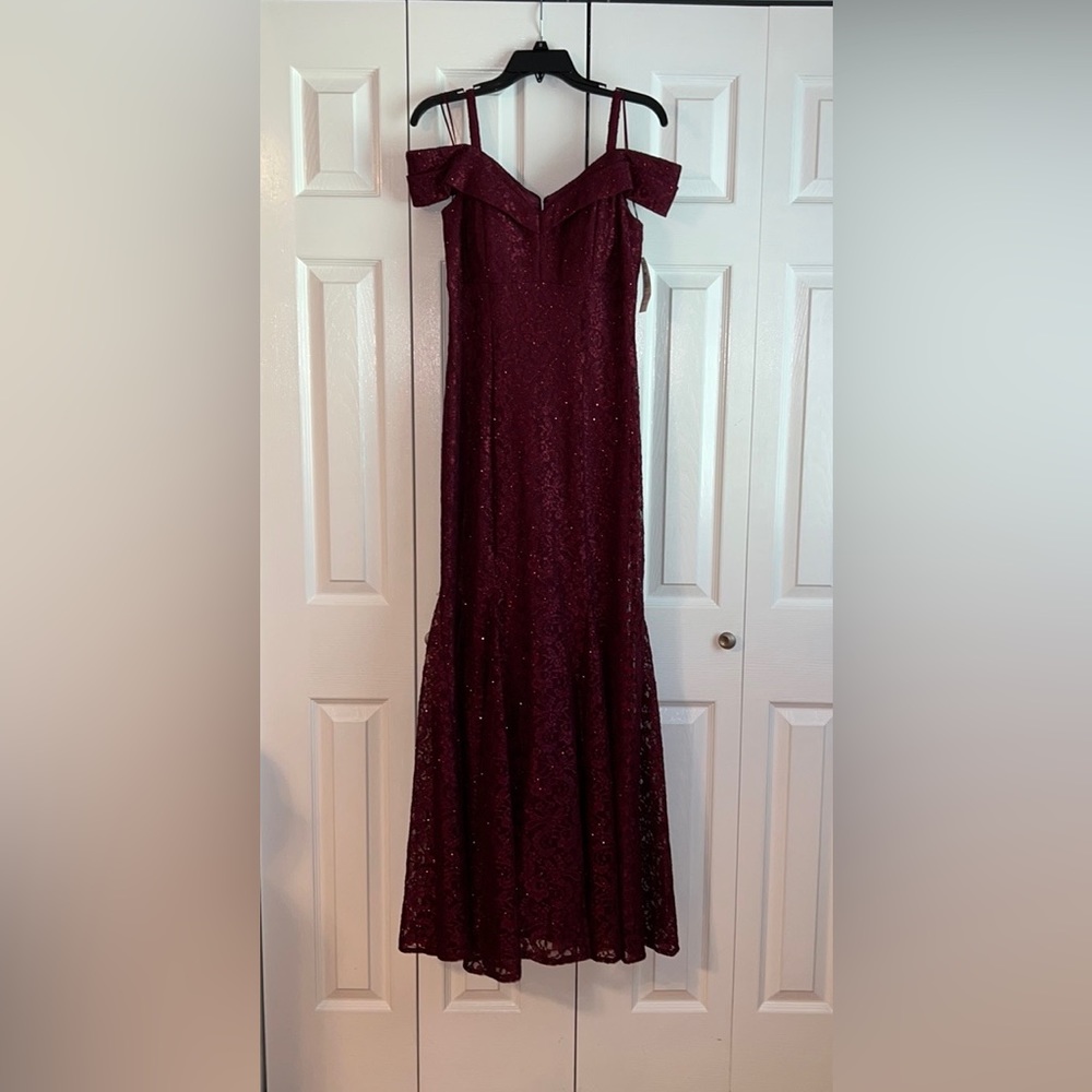 R & M Richards - Off The Shoulder Lace Gown, Color: Merlot, Size: 6